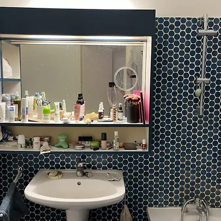 Nest 2 Steps From Canal Saint-martin Apartment Paris